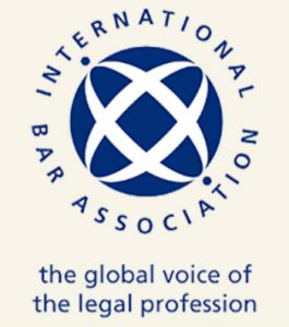 encuesta mundial para abogadas