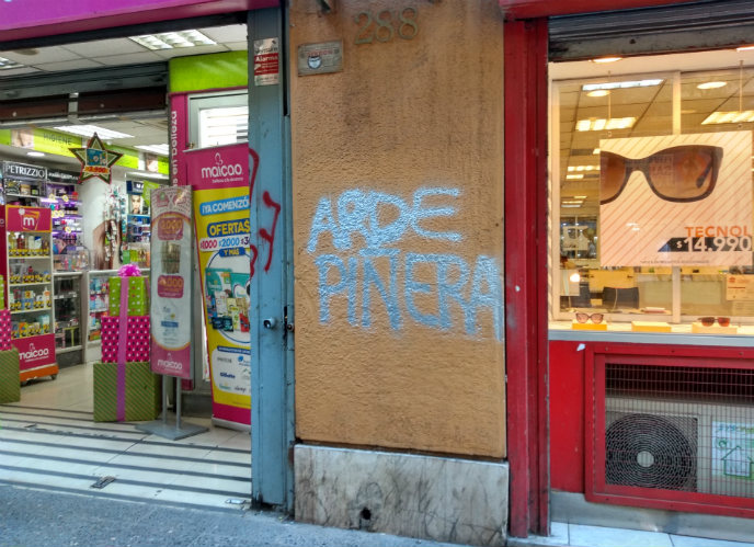 arde-pinera-idealex-press crisis en Chile