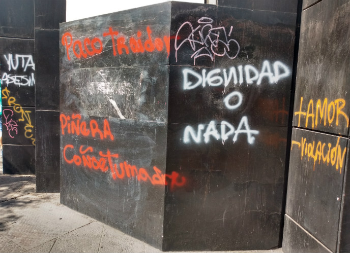 dignidad-o-nada-idealex-press crisis en Chile
