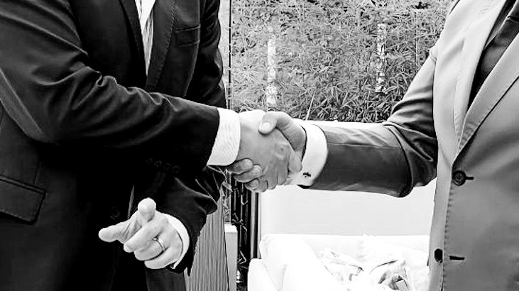 Empresas ecuatorianas Heka Law Firm y Zion firmaron alianza