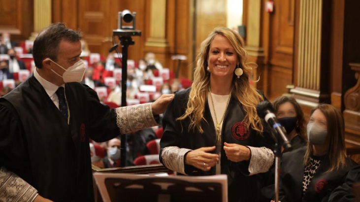 Reelecta decana del Colegio de Abogados de Barcelona