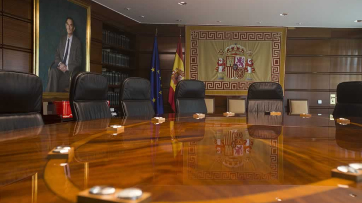 Renovación del Tribunal Constitucional apacigua la guerra política en España