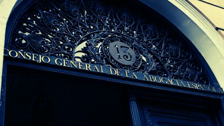 Gobierno de España promete subir baremos de abogados del turno de oficio